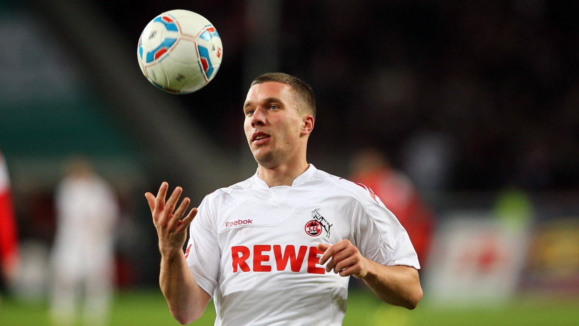 “西甲劲旅赢得关键战役，冲击榜首更进一步”，西甲精华第38期